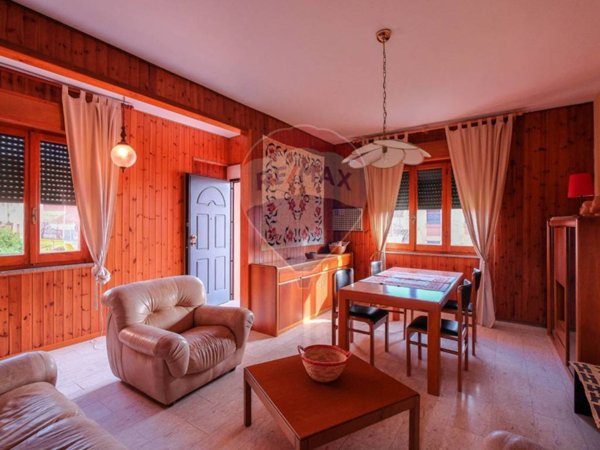 casa indipendente in vendita a Teulada