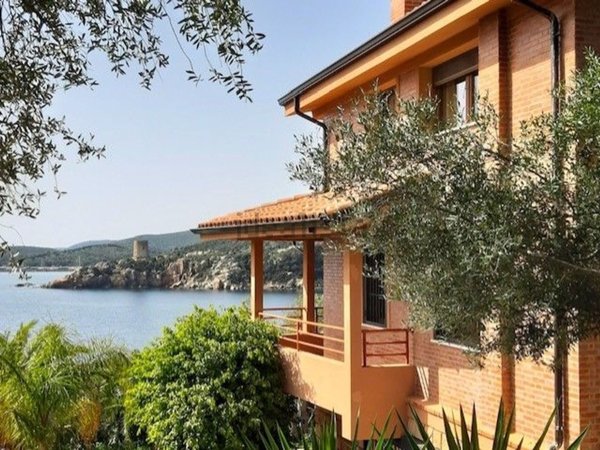 casa indipendente in vendita a Teulada