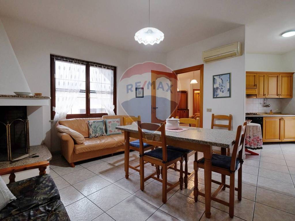 casa indipendente in vendita a Teulada