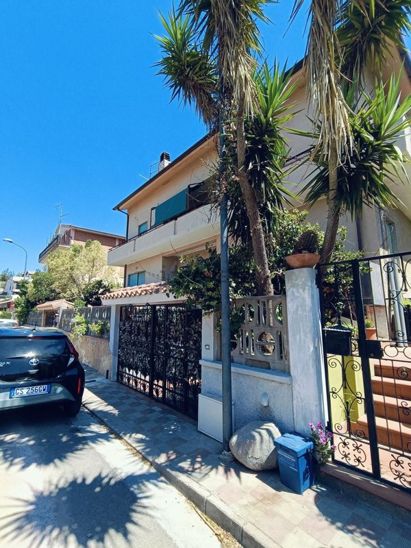 appartamento in vendita a Teulada