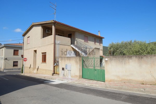 appartamento in vendita a Teulada in zona Sa Portedda