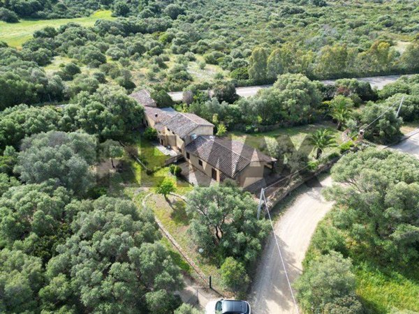 casa indipendente in vendita a Teulada