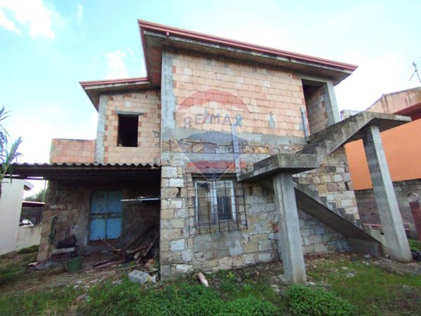 casale in vendita a Tratalias