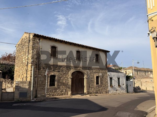 casa indipendente in vendita a Tuili