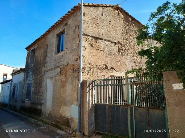 casa indipendente in vendita a Vallermosa