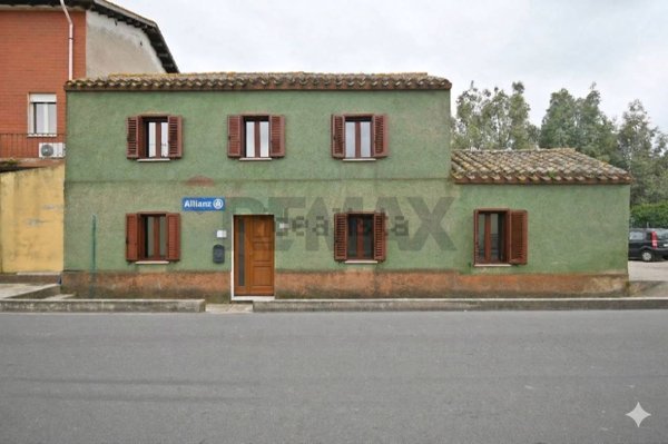 casa indipendente in vendita a Vallermosa
