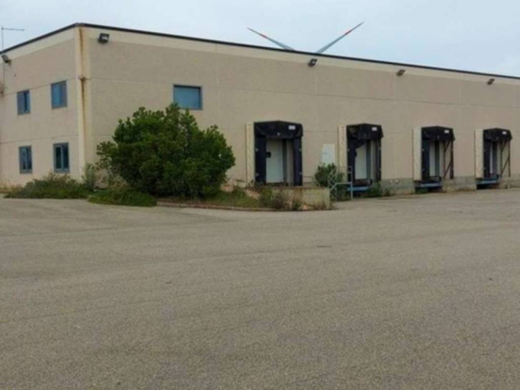 locale commerciale in vendita a Villacidro