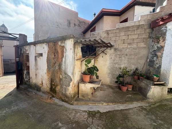 casa indipendente in vendita a Villacidro