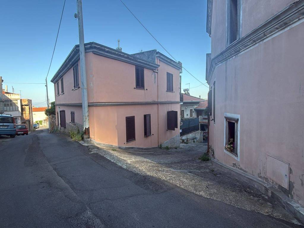 casa indipendente in vendita a Villacidro