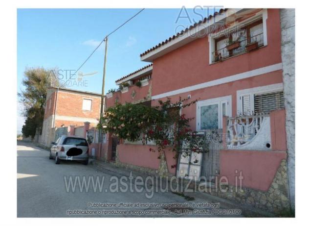 pentavano in vendita a Villamar