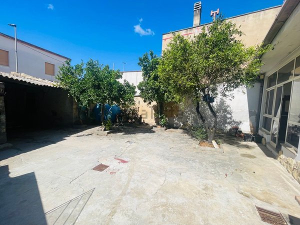 casa indipendente in vendita a Villamar