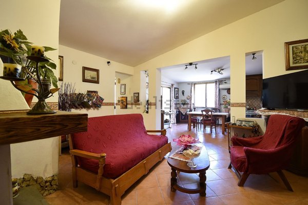 casa indipendente in vendita a Villamassargia
