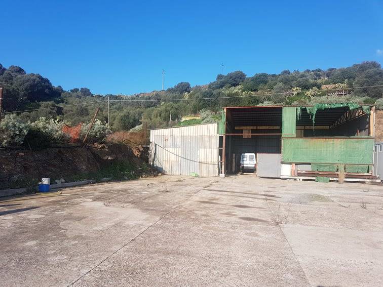 locale commerciale in vendita a Villaputzu