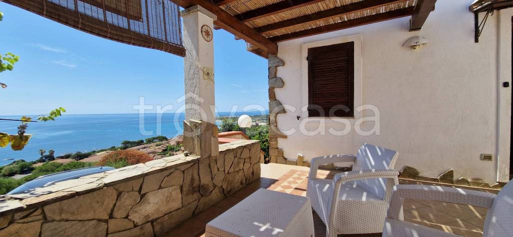 casa indipendente in vendita a Villaputzu in zona Porto Corallo