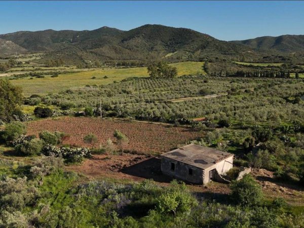 casa indipendente in vendita a Villaputzu in zona Quirra