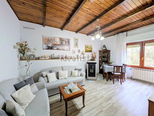 appartamento in vendita a Villaputzu in zona Santa Maria