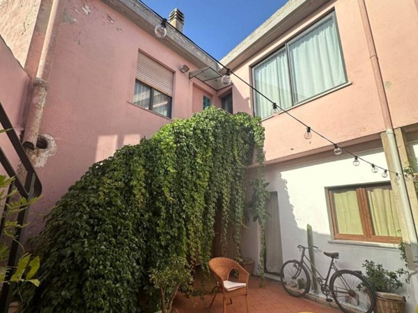 appartamento in vendita a Villasalto in zona Terrapieno