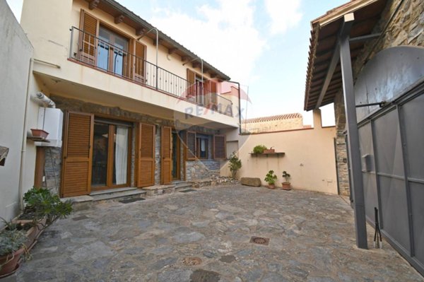 casa indipendente in vendita a Villasalto