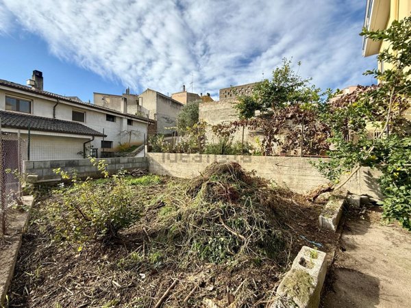 casa indipendente in vendita a Villasalto in zona Terrapieno
