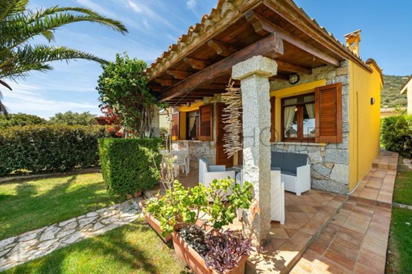 casa indipendente in vendita a Villasimius