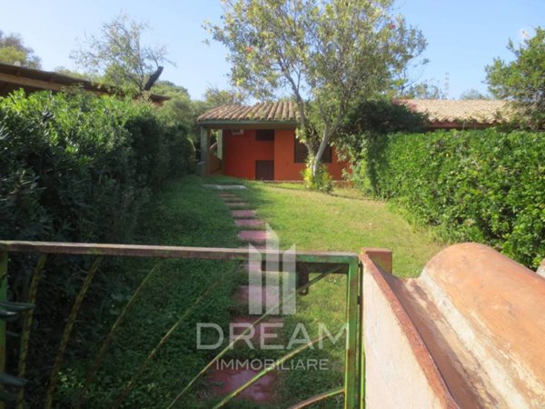 casa indipendente in vendita a Villasimius