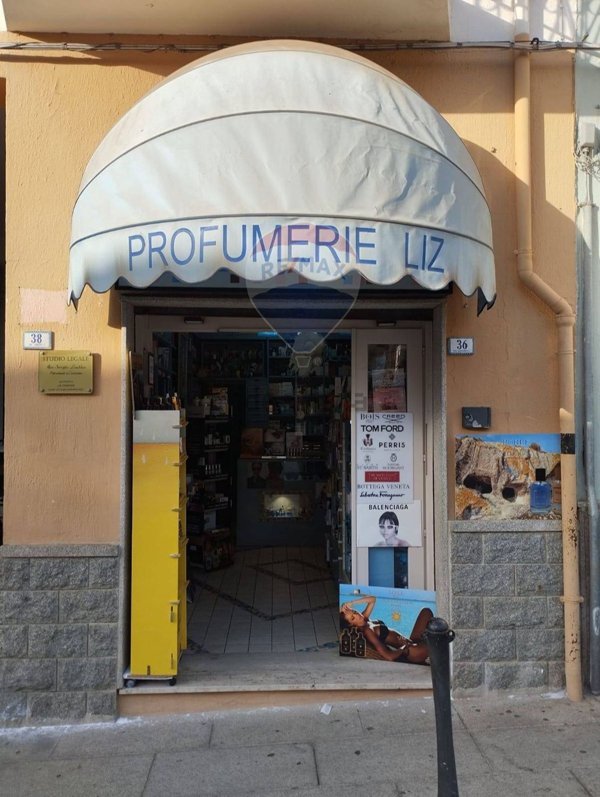 negozio in vendita a Villasimius
