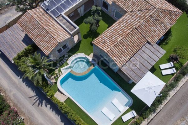 casa indipendente in vendita a Villasimius