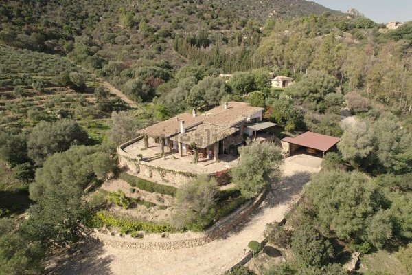 casa indipendente in vendita a Villasimius