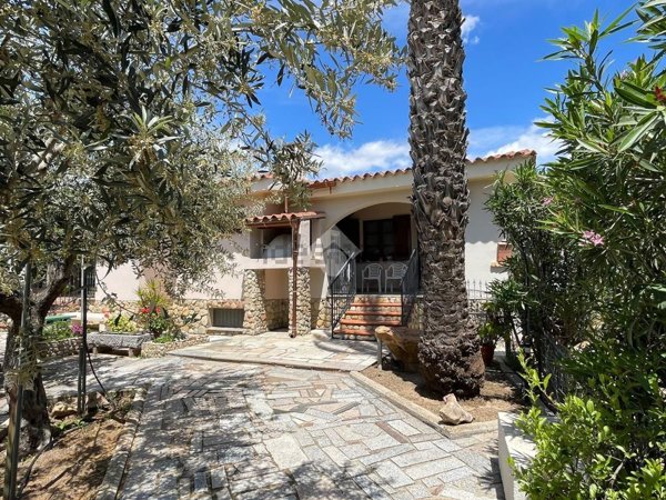 casa indipendente in vendita a Villasimius