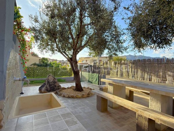 casa indipendente in vendita a Villasimius