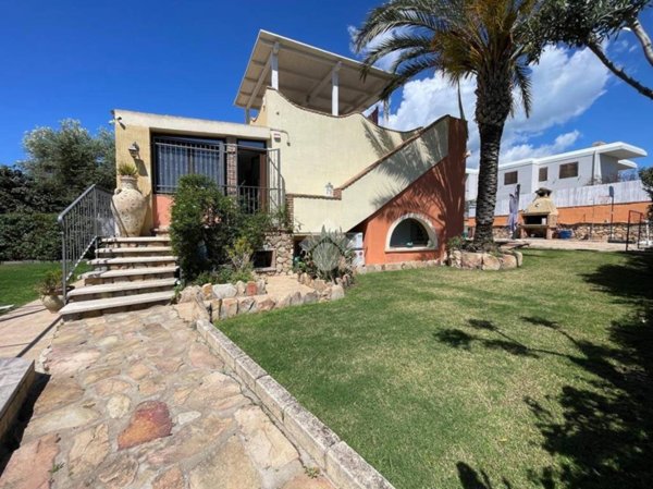 casa indipendente in vendita a Villasimius