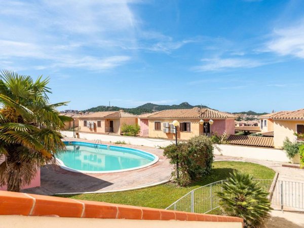 casa indipendente in vendita a Villasimius