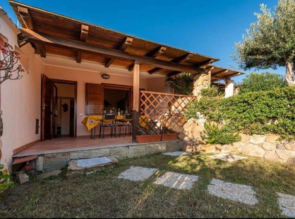 casa indipendente in vendita a Villasimius