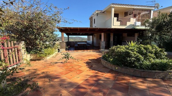 casa indipendente in vendita a Villasimius