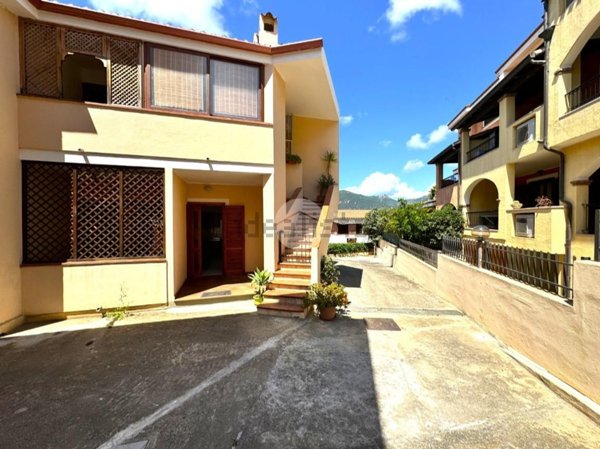appartamento in vendita a Villasimius