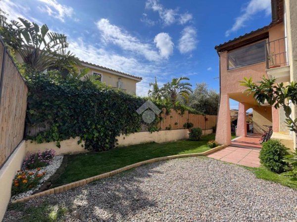 appartamento in vendita a Villasimius