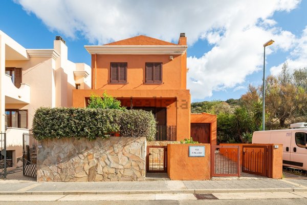 casa indipendente in vendita a Villasimius