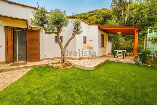 casa indipendente in vendita a Villasimius