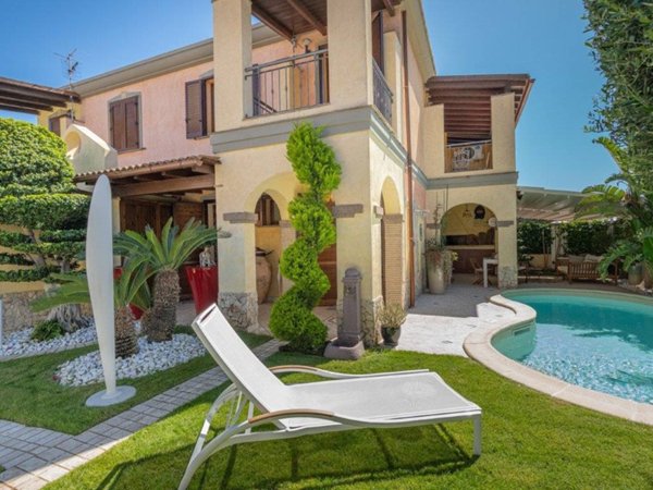 casa indipendente in vendita a Villasimius