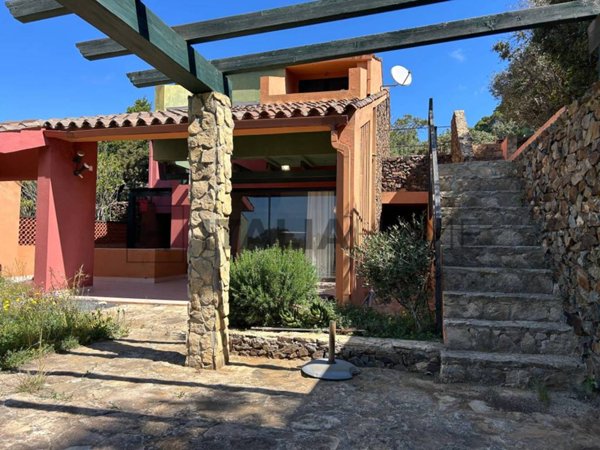 casa indipendente in vendita a Villasimius