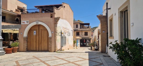 locale commerciale in vendita a Villasimius