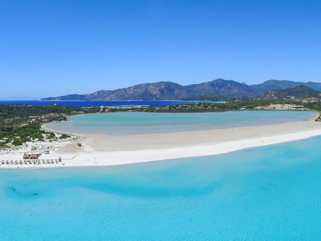 casa indipendente in vendita a Villasimius