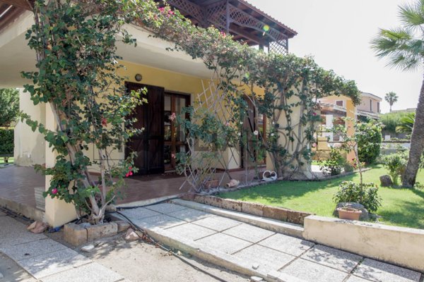 casa indipendente in vendita a Villasimius