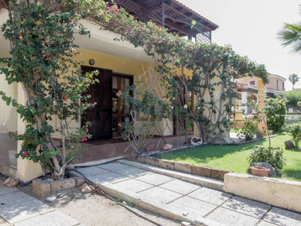 casa indipendente in vendita a Villasimius
