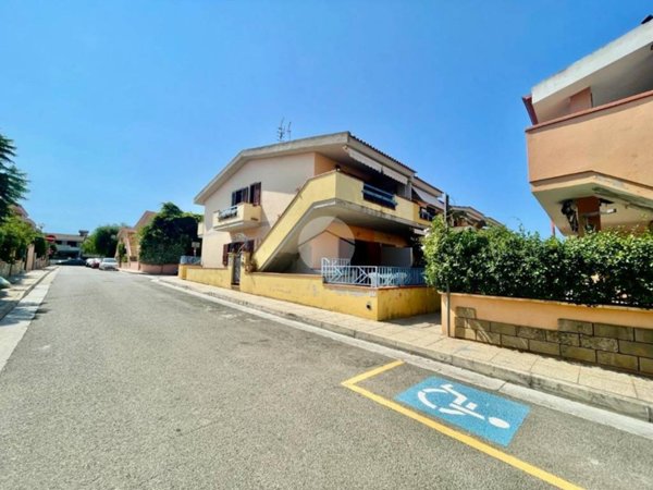 appartamento in vendita a Villasimius