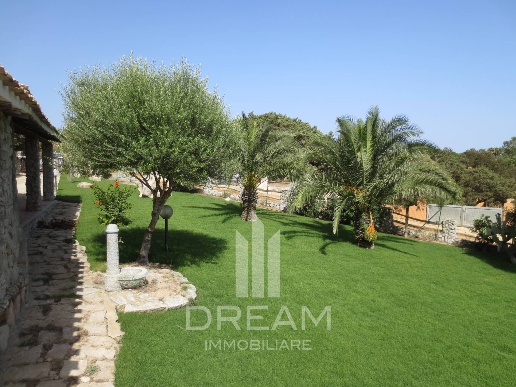 casa indipendente in vendita a Villasimius