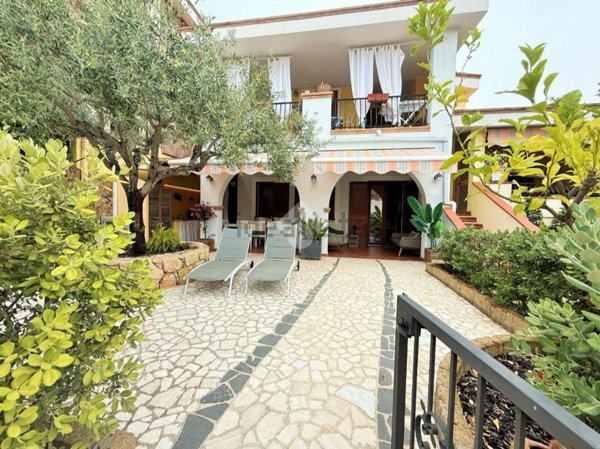 appartamento in vendita a Villasimius