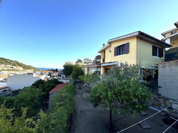 casa indipendente in vendita a Villasimius