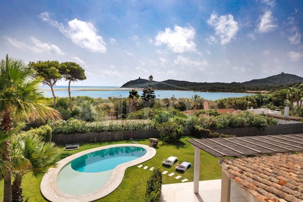 casa indipendente in vendita a Villasimius