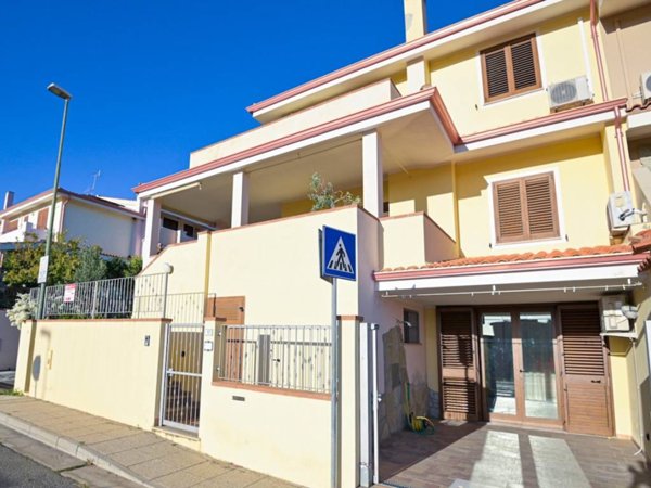 casa indipendente in vendita a Villasimius